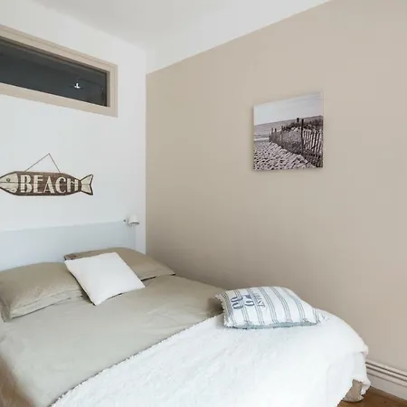 Le Brise-lames Apartment *